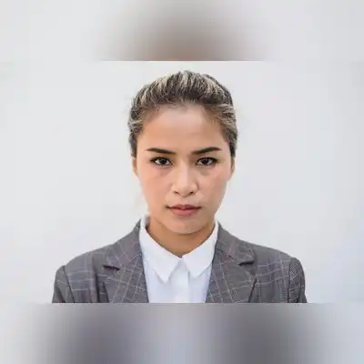 董麟星